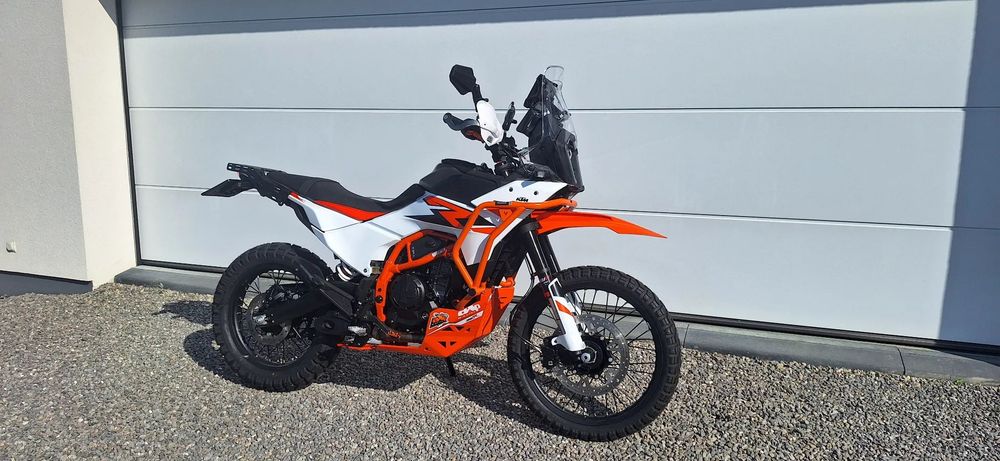 KTM