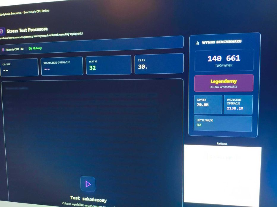 procesor Intel i9-13900 (Engineering Sample)