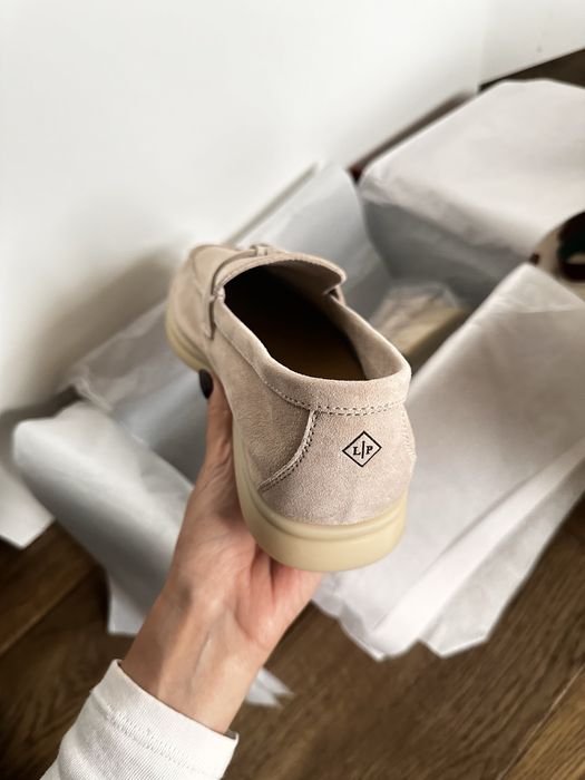 Loro Piana Loafery damski rozmiar 37 beżowe