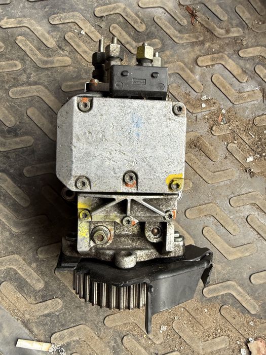 Продам ТНВД 059 130 106D  Ауді А6с5 2,5 Tdi V6 Б/У