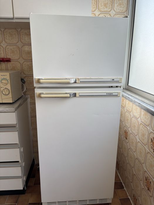 Frigorífico combinado Aspes