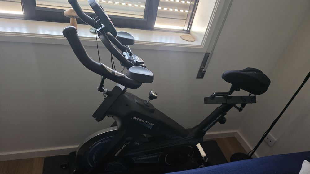 Bicicleta spinning BEHUMAX Extreme Fit 3500