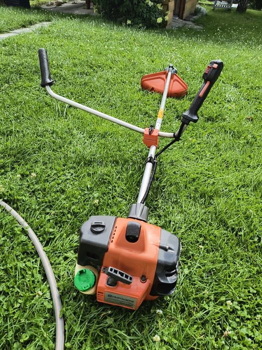 Husqvarna 323R II  Kosa spalinowa 1.2km + szelki!
