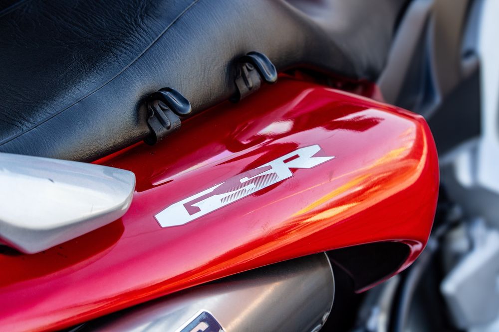 Suzuki GSR 400 з Японії