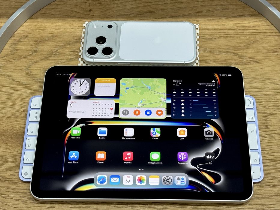 Планшет APPLE iPad 10.9 64GB Silver (100% АКБ 67 циклів, bypass)