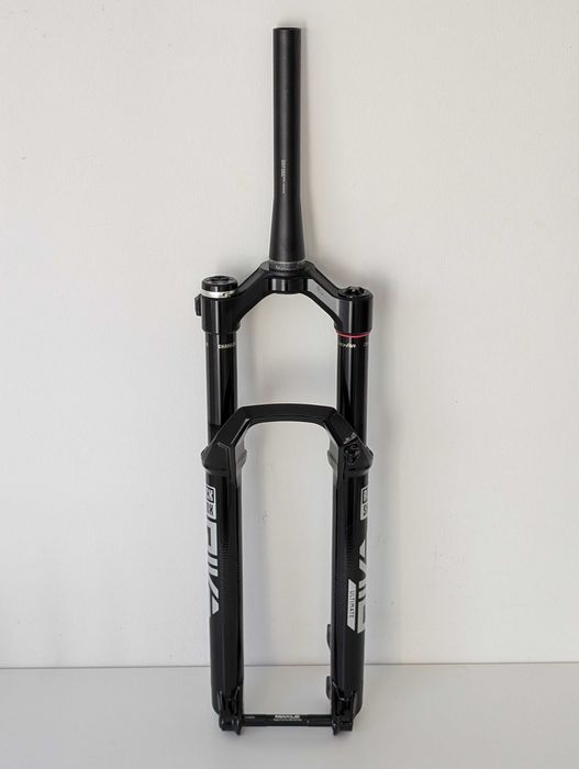 Suspensão RockShox Pike Ultimate Flight Attendant C. 3.1 | 140 | NOVA