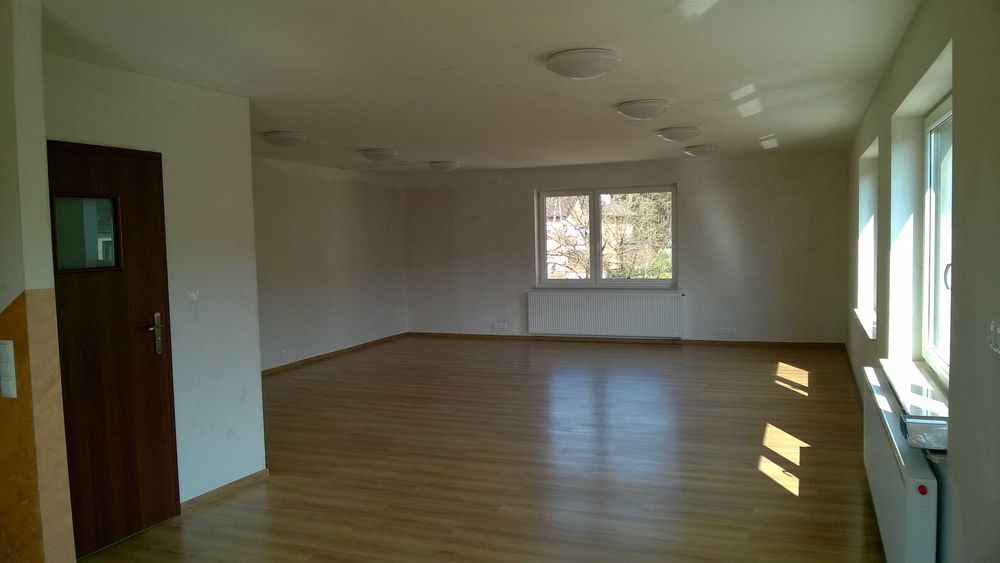 Wynajmę budynek gospodarczy pod działalność.