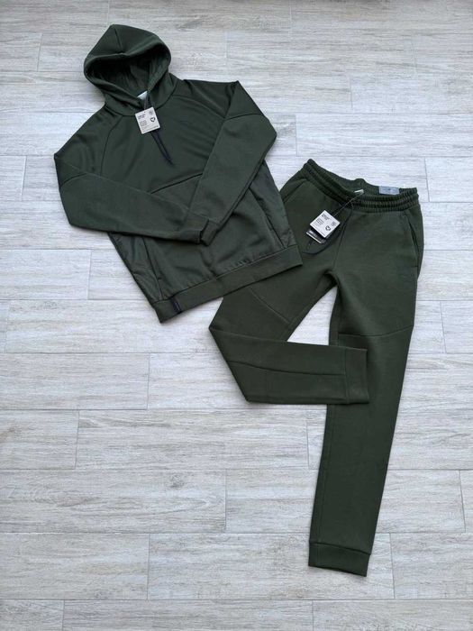 Puma ESS+ PUMATECH Suit