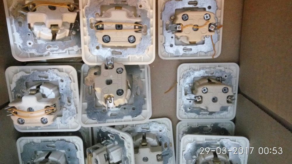 tomadas elétricas usadas