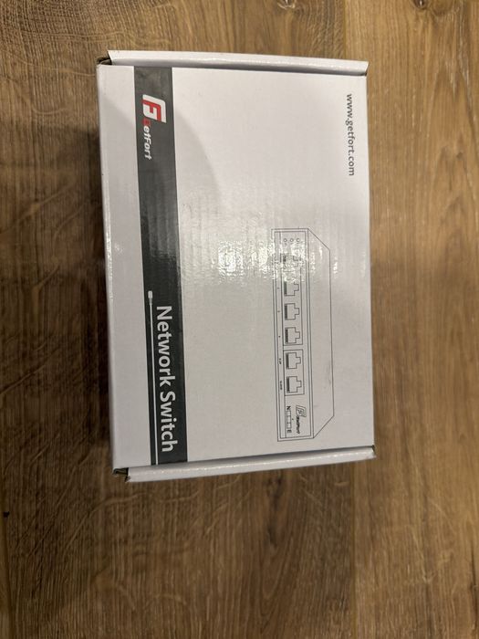 Switch 4x Poe 2x Uplink Getfort GF-106D 65W