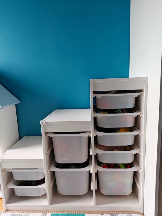 Regał z pojemnikami trofast IKEA