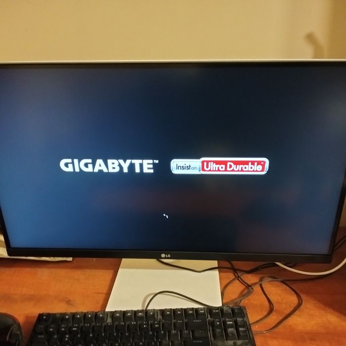 Monitor LG 27US500-W | UHD 4k | 3840 x 2160 | IPS | HDR