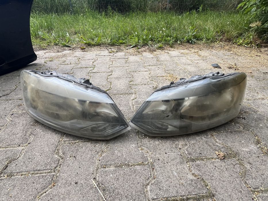 Lampy przod Volkswagen Polo  6r