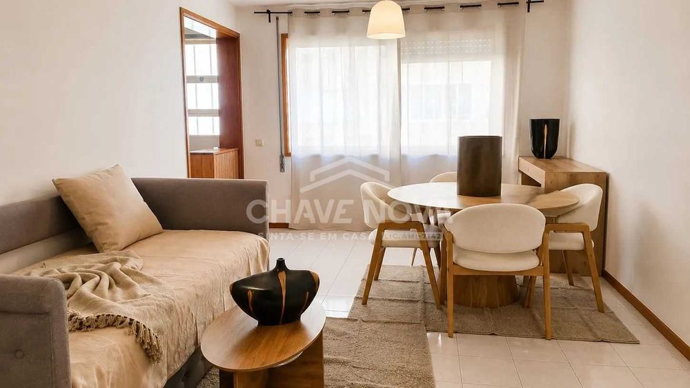 Apartamento T0 em Canidelo - Lugar de garagem