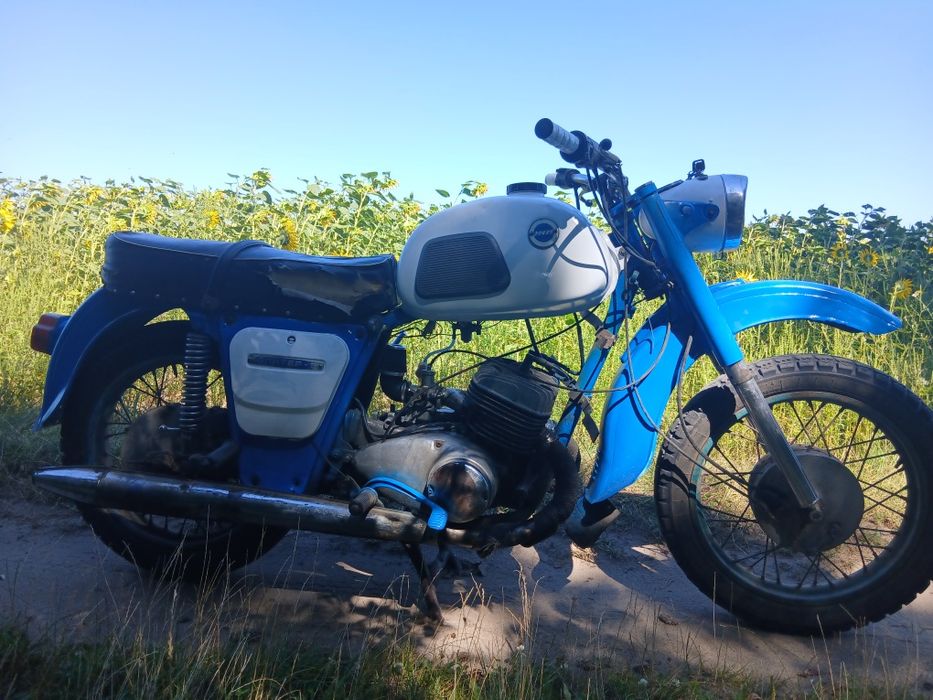 Продам мотоцикл иж Юпітер 3