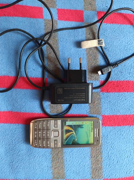OKAZJA komplet: Nokia 3510, Nokia 6100, Nokia E52, Samsung GT-E 1080