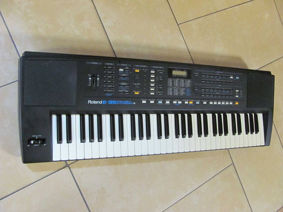 KEYBOARD ARRANGER ROLAND E35 intelligent synthesizer Białystok Centrum