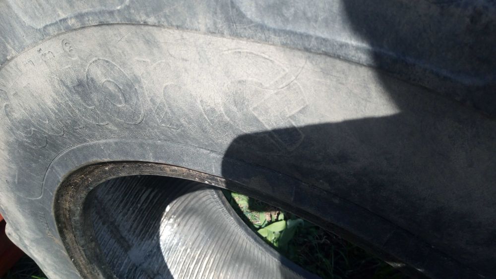 Opona 520/70r34, 360/70r24