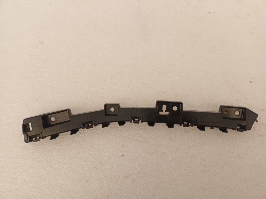 Ford S-Max MK2 ślizg zderzaka prawy tył tylny mocowanie