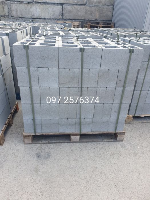 Шлакоблок 20×20×40