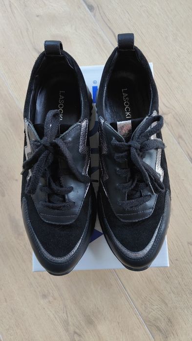 Buty skórzane Lasocki 38