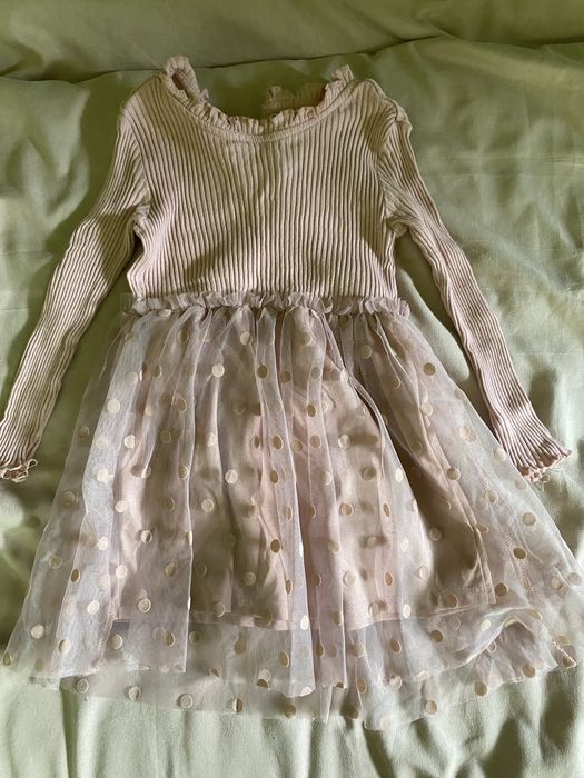 Платье на девочку