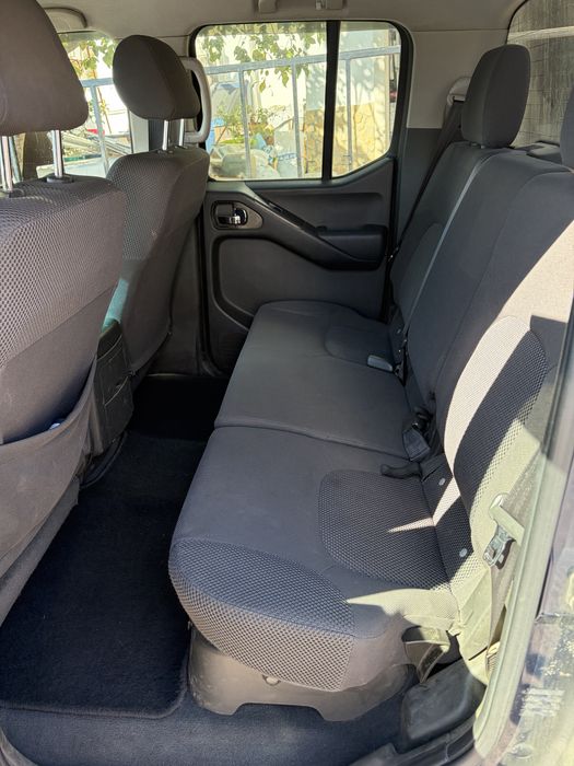 Nissan Navara D40