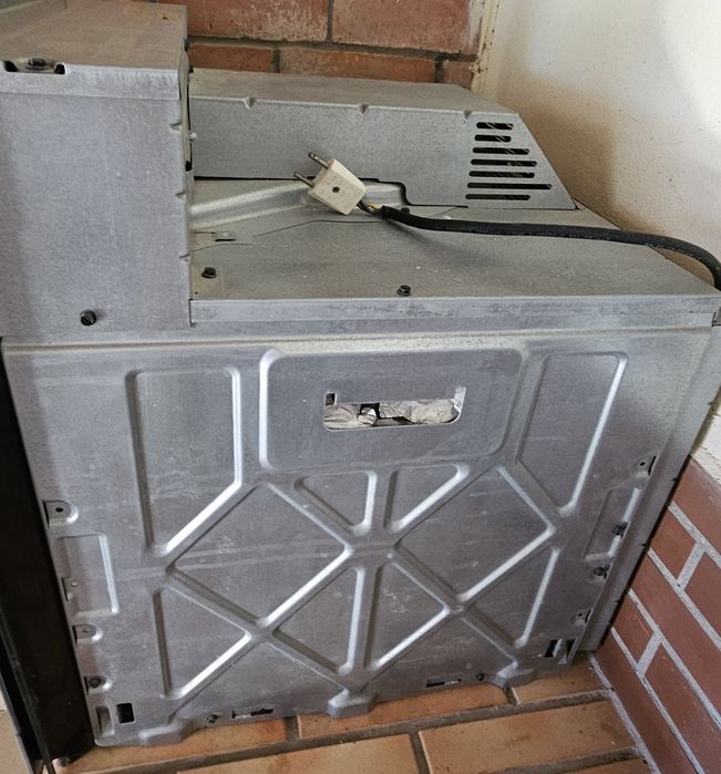 Forno de encastrar eléctrico