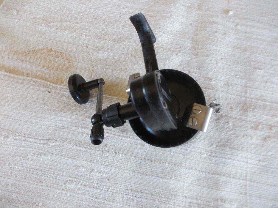 Carreto de Pesca Mitchell  498 Bom Estado