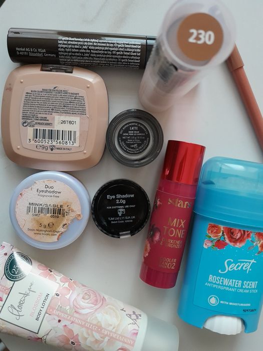 Zestaw kosmetyków 10 sztuk Stars Morphe i inne