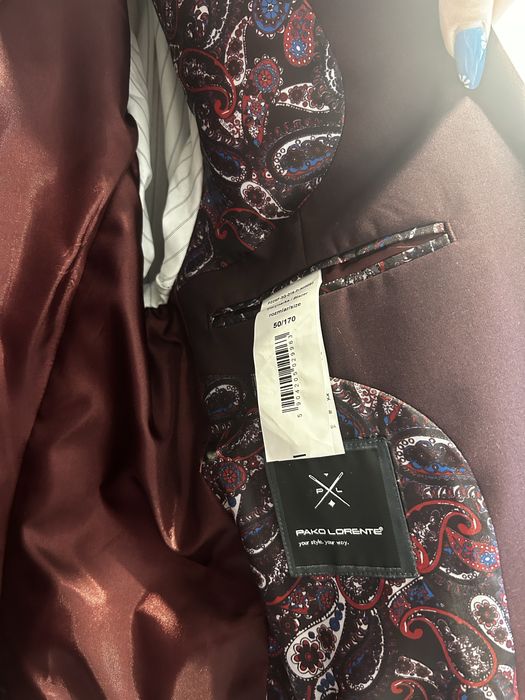 Sprzedam bordowy garnitur