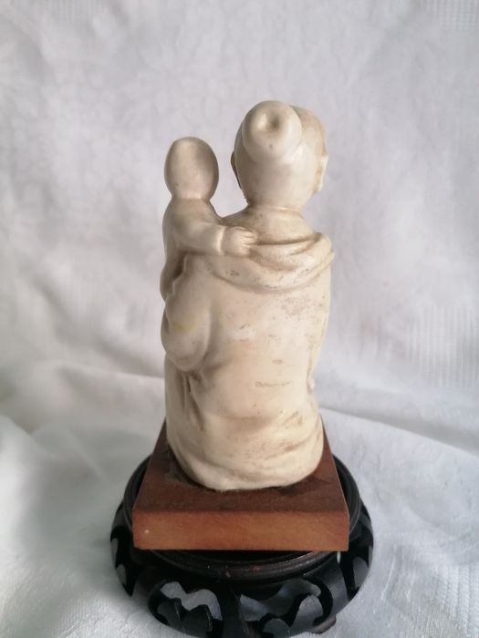 Estatua chinesa antiga pedra
