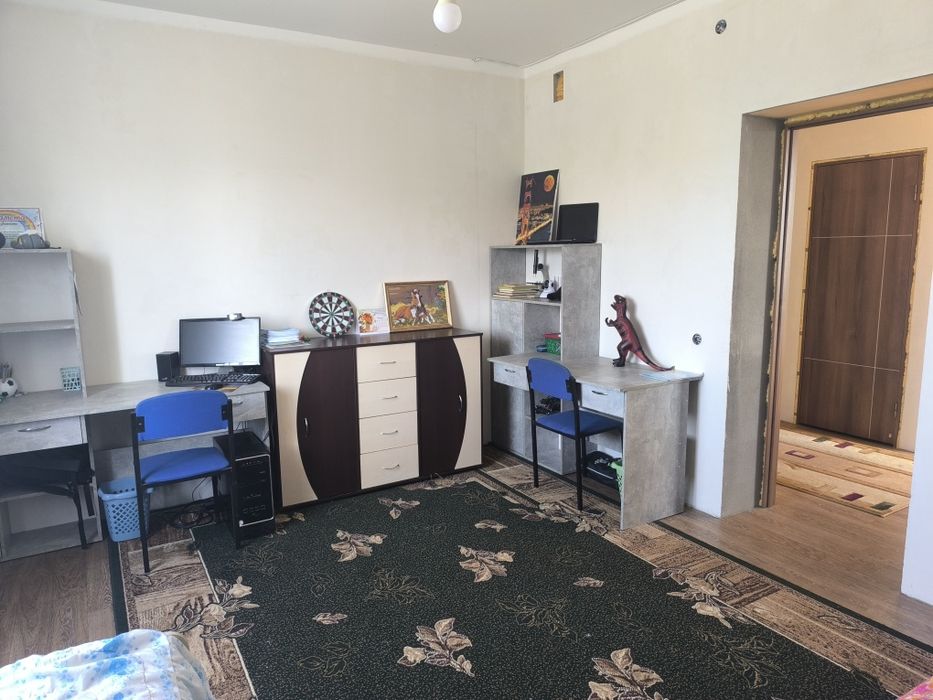 Продам дом в селе Вiльне (Свердловка) 60000