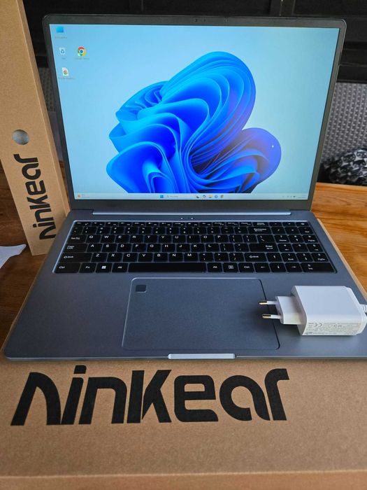 Laptop Ninkear A15 Pro 16 cali IPS 2.5K 120Hz | Ryzen 5 | 16GB | 512GB I Windows 11 | WiFi 6 | Odcisk palca | szybkie ładowanie 65W | Idealny