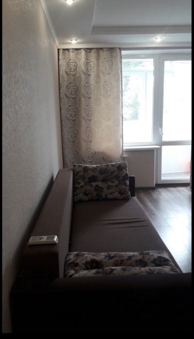 Сдам 1 ком кв метро Студенческая