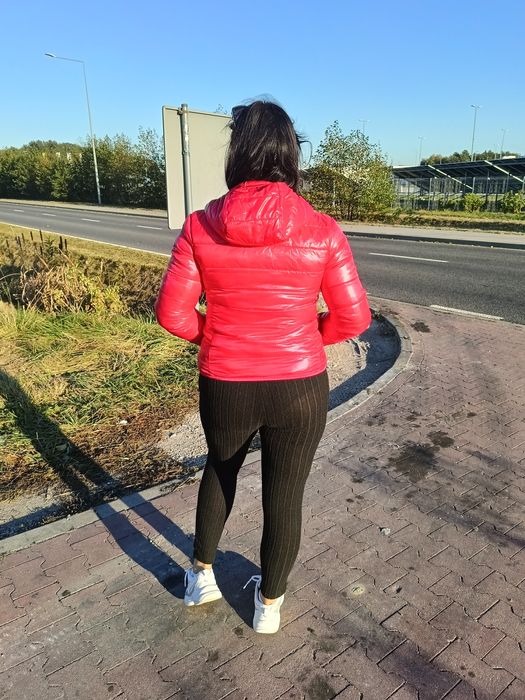 Sprzedam damską kurtkę jesień/wiosna