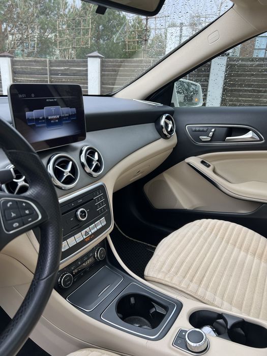 Mersedes benz - GLA 250