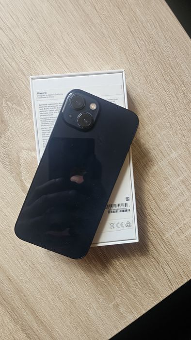 Sprzedam IPHONE13  128gb