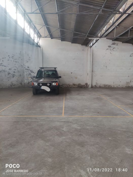 Vende-se Lugar duplo de garagem