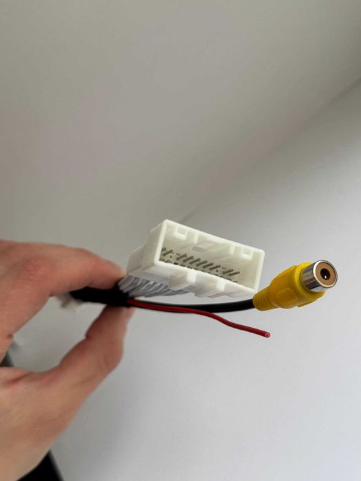 Перехідник для камери 24pin для магнітол Рено Renault / Dacia / Opel