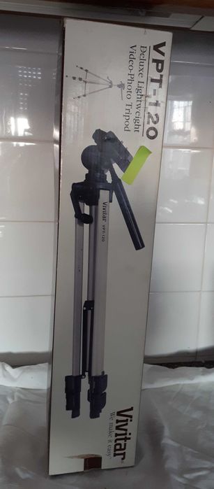 Tripé Vivitar VPT 120 ainda na caixa, para filmagens ou fotografia