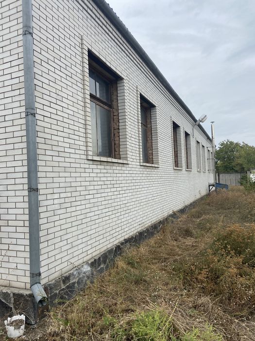 Продам комплекс, 100кВт-офіси, вант.СТО, морозильні  камери, склади
