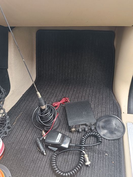 CB radio Midland M zero