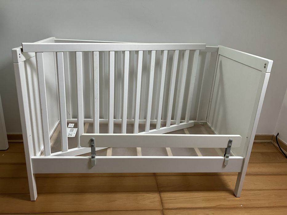 Berço bébé Ikea
