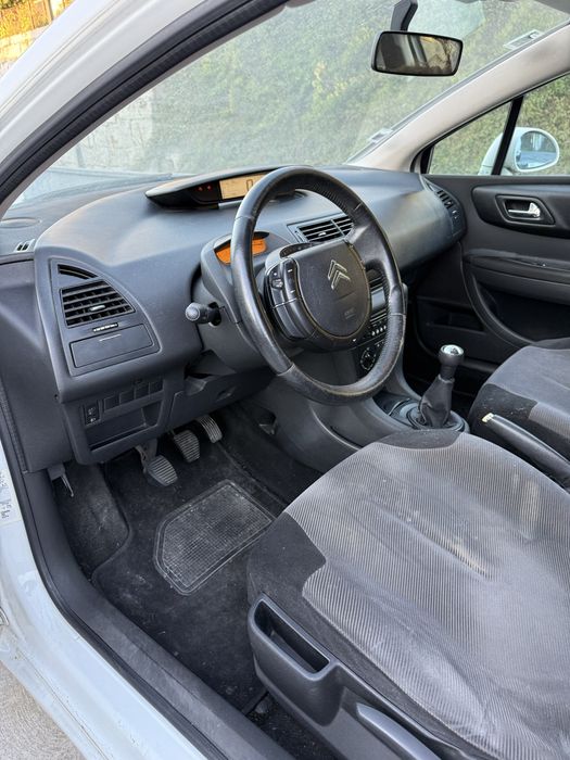 Critroen C4 coupe