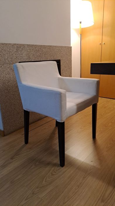 4 Cadeiras  de sala em ótimo estado