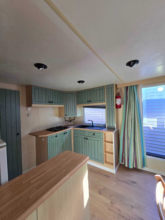 Willerby    T2 toda equipada 10 metros cumprido por 3 metros de largo