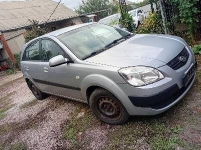 Разборка Kia Rio 2005 механика 1.4
