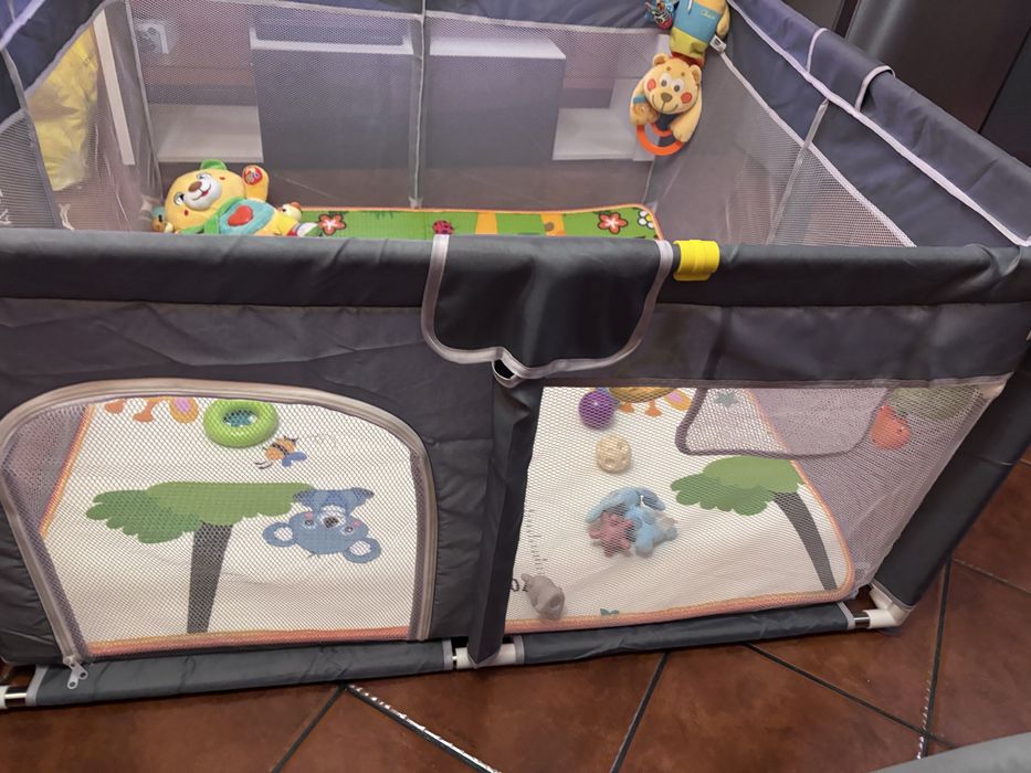 Parque para crianca como novo