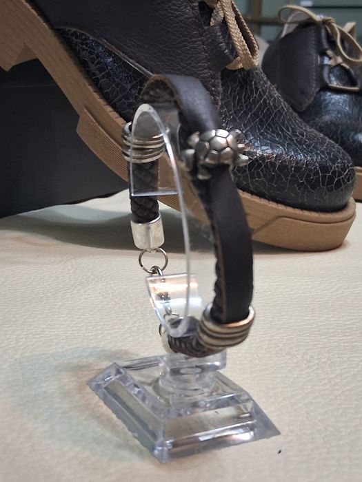 Sapato + cinto + pulseira